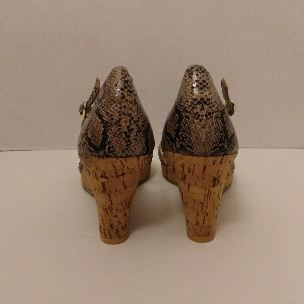 Chinese Laundry python wedges - Picture 4 of 6